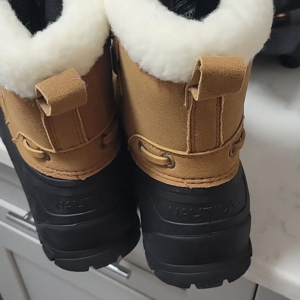 Nautica Men's Under Tow Cold Weather Boots Size 10